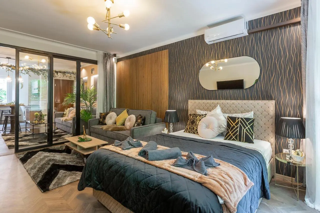 Stylish Quentin Apartment In The King Street Budapest 0*,  Hungary